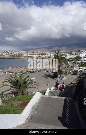 La Pinta Playa Puerto Colón, Tenerife, Canary Island, une île espagnole, l'Espagne, au large de la côte nord de l'Afrique de l'ouest. Banque D'Images