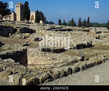 Espagne, Catalogne, province de Gérone, Empuries. Ancienne ville sur la côte méditerranéenne. Neapolis grecque. Ruines d'une ancienne usine de salaison du poisson. Banque D'Images