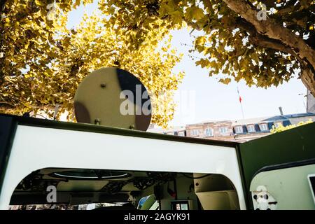 Strasbourg, France - Sep 21, 2019 : l'accès sur le toit de l'armée française petit véhicule protégé de véhicules blindés de combat d'infanterie fabriqué par Panhard Banque D'Images