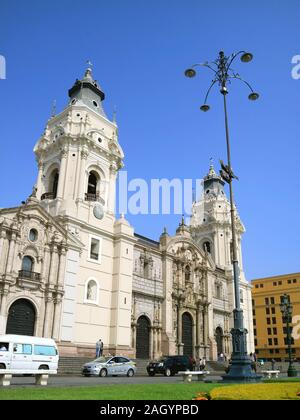 Basilique Cathédrale de Lima sur la Plaza Mayor de Lima, Pérou, Amérique du Sud Banque D'Images