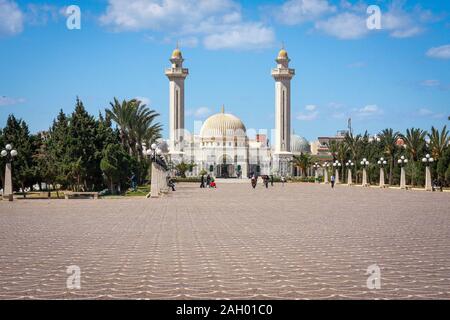 Le mausolée de Bourguiba est une tombe monumentale à Monastir, en Tunisie, contenant les restes du président Habib Bourguiba, père de l'indépendance tunisienne Banque D'Images