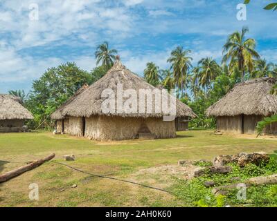 Arhuacos village de Colombie - Les arhuacos sont une Chibchan amérindienne francophone vivant sur le versant sud de la Sierra Nevada de Santa Mart Banque D'Images