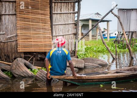Le Bénin, Gamvie, village flottant Banque D'Images