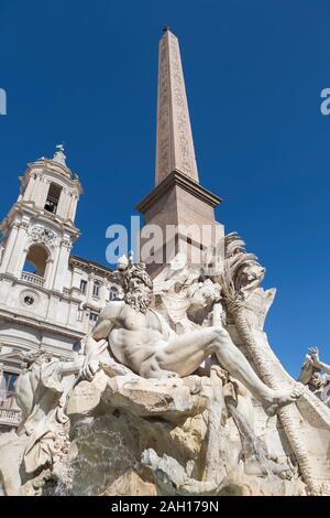 Détail de Bernini' s quatre rivières fontaine, Fontana dei Quattro Fiumi, Piazza Navona, Rome, Italie Banque D'Images