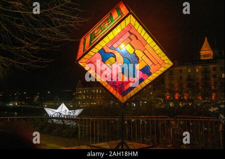 Le festival lumière annuel Bolton au moment de Noël. Bolton est une ville industrielle en Suède. Banque D'Images