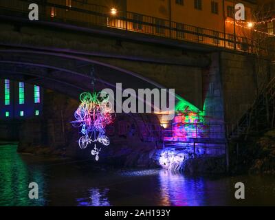 Le festival lumière annuel Bolton au moment de Noël. Bolton est une ville industrielle en Suède. Banque D'Images