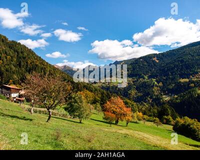 Levico, Italie : Paysage de montagne autour de Levico Terme Banque D'Images