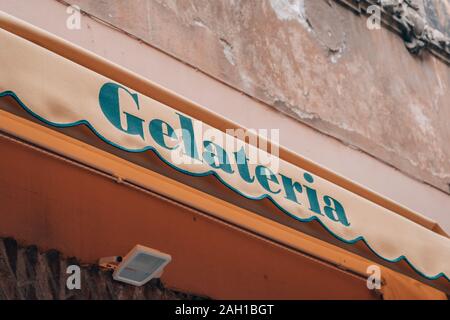 Gelateria - magasin de crème glacée en italie Banque D'Images
