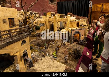 Scène de la nativité montrant le village de Bethléem avec les détails de l'histoire de la naissance de Jésus Christ, diorama sur l'affichage à San Cristobal de La La Banque D'Images