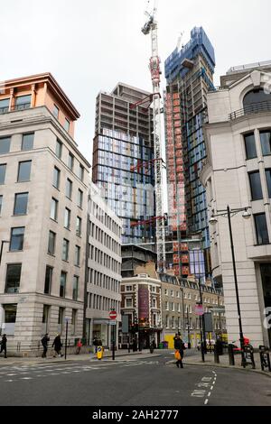 Un gratte-ciel résidentiel Crown Place est en construction au 54 Wilson Street et à l'extérieur dans la ville de Londres ce 2 Angleterre Royaume-Uni KATHY DEWITT Banque D'Images