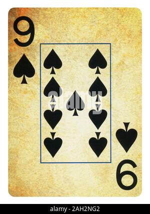 Neuf de pique Vintage playing card - isolated on white (chemin inclus) Banque D'Images