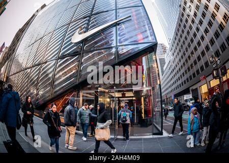 nike flagship manhattan