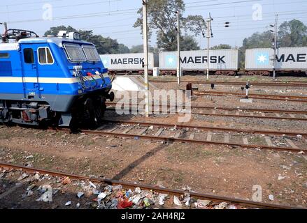 Logo de Maersk Sealand, vu sur un fret ferroviaire Coach de Kharagpur. Banque D'Images