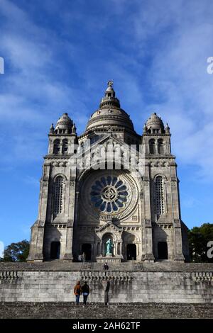 Basilique de Santa Luzia sur Monte de Santa Luzia, Viana do Castelo, la province du Minho, au nord du Portugal Banque D'Images