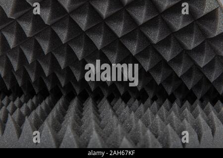 L'éponge mousse acoustique acoustique - Pyramide - ignifugeants éponge. 15 dansite éponge Pyramide, mousse acoustique à l'arrière-plan. Banque D'Images