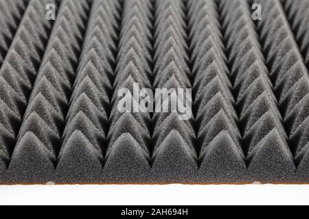 L'éponge mousse acoustique acoustique - Pyramide - ignifugeants éponge. 15 dansite éponge Pyramide, mousse acoustique à l'arrière-plan. Banque D'Images