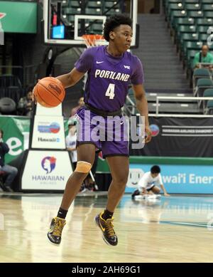 25 décembre 2019 - Portland Pilots guard Quincy Ferebee (4) au cours d'une partie à la tête de diamant entre le classique Ball State Cardinaux et des pilotes à la Portland Stan Sheriff Center à Honolulu, HI - Michael Sullivan/CSM. Banque D'Images