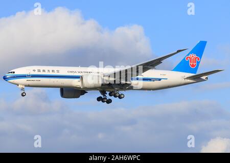 Francfort, Allemagne – 29 novembre 2019 : China Southern 777 à l'aéroport de Francfort. Banque D'Images