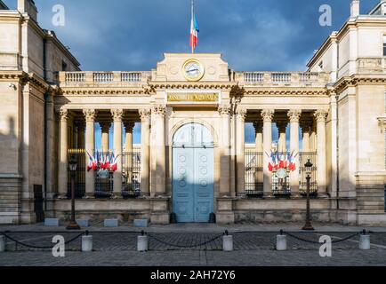 Entrée arrière de l'Assemblée nationale française - Paris, France Banque D'Images