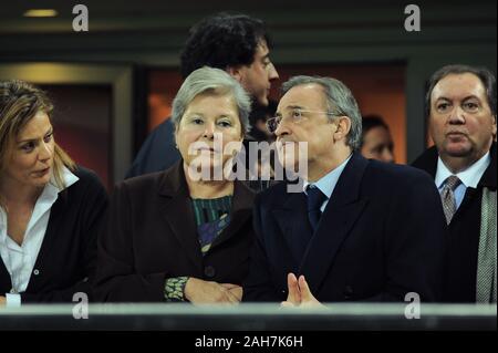 Milan, Italie ,03 novembre 2010, 'Sun' Siro Stadium,Ligue des champions 2010/2011, AC Milan-Real Madrid CF:Florentino Perez, président du Real Madrid Banque D'Images