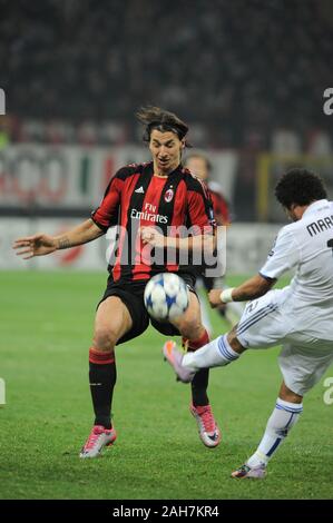 Milan, Italie , 03 novembre 2010, 'un' Siro Stadium, Ligue des champions 2010/2011, l'AC Milan - Real Madrid CF : Zlatan Ibrahimovic et Marcelo Banque D'Images