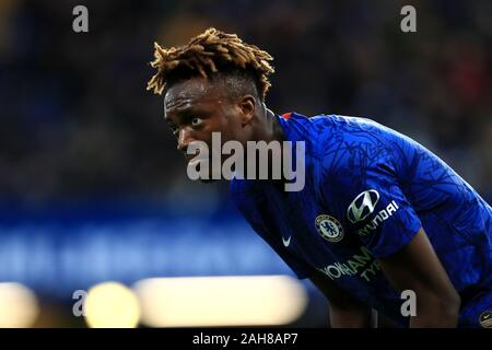 Londres, Royaume-Uni. Dec 26, 2019. Chelsea's Tammy Abraham au cours de la Premier League match entre Southampton et Chelsea à Stamford Bridge, Londres jeudi 26 décembre 2019. (Crédit : Leila Coker | MI News ) photographie peut uniquement être utilisé pour les journaux et/ou magazines fins éditoriales, licence requise pour l'usage commercial Crédit : MI News & Sport /Alamy Live News Banque D'Images