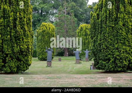 Spelende Kinderen statue à la Nieuwe Ooster Begraafplaats Amsterdam The Netherlands 2019 Banque D'Images