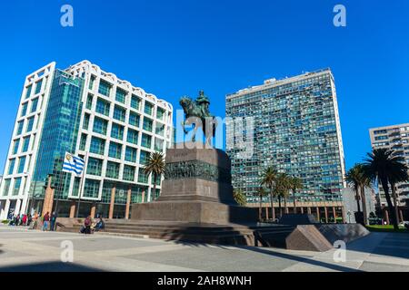 Montevideo Uruguay 15 de juillet 2019. Statue du Général Artigas sur la Plaza Independencia, Montevideo, Uruguay Banque D'Images