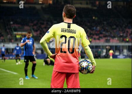 Milan, ITALIE - 6 novembre 2019 : Bernardo Silva se présente pendant la Ligue des Champions de l'UEFA 2019/2020 ATALANTA / MANCHESTER AU stade San Siro. Banque D'Images