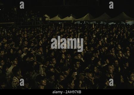 Taipei, Taiwan. Dec 21, 2019. Fans assister au concert Chthoniennes et à l'appui de la campagne législative à Freddy Lim Boulevard Ketagalan à Taipei. Credit : Walid Berrazeg SOPA/Images/ZUMA/Alamy Fil Live News Banque D'Images