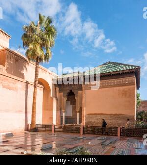 Chambre funéraire de Lalla Messaouda, tombeaux Saadiens à Marrakech, Maroc Banque D'Images