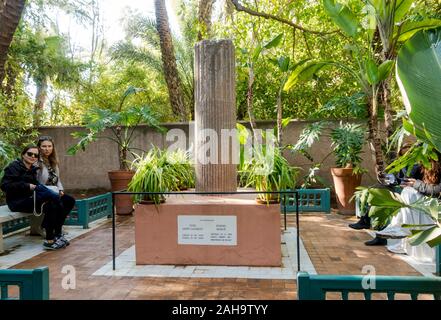 Yves Saint Laurent memorial en jardin Majorelle, Majorelle. Marrakech, Gueliz, Maroc Banque D'Images