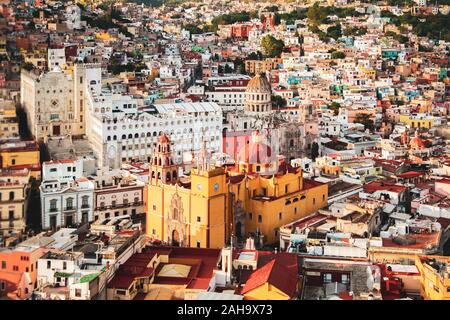Guanajuato Vue aérienne de la ville dynamique ville mexicaine de Guanajuato au Mexique l'édition vintage Banque D'Images