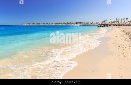 Nuances de bleu sur une île des Bahamas Banque D'Images