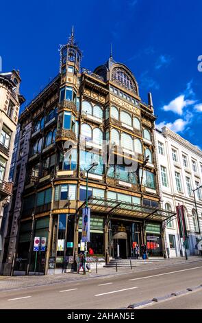 Musée des Instruments de musique situé dans un ancien grand magasin immeuble de style art nouveau vieille Angleterre, Bruxelles, Belgique Banque D'Images