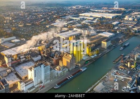 Photo aérienne, Marteau port au canal Datteln-Hamm avec moulin à huile et Brökelmann Brölio, Jäckering, nouveau bâtiment silo, Hamm, Ruhr, North Rhine Banque D'Images