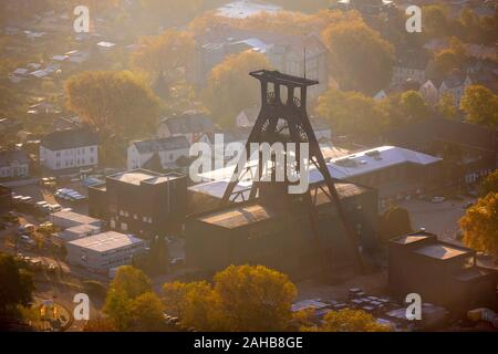 Photo aérienne, l'automne photo de Pluton Colliery, Châtelet, zone industrielle, ancienne mine de houille à Herne, dans l'arrondissement Wanne-Eickel, Herne, Ruhr Banque D'Images