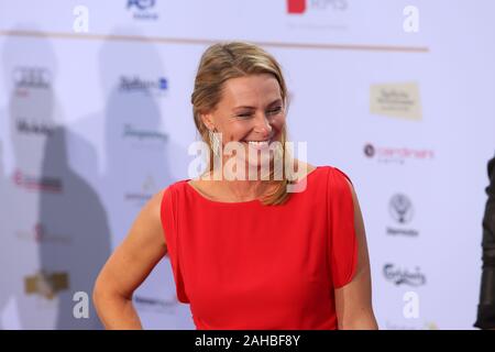 Anja Reschke bei der Verleihung vom Deutschen Radiopreis 2015 im Schuppen 52. Hambourg, 03.09.2015 Banque D'Images