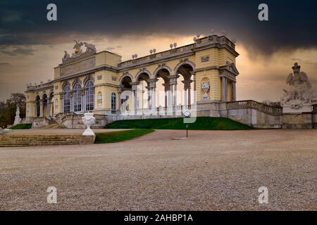 Palais de Schonbrunn. Vienne Autriche. La chapelle du château Banque D'Images
