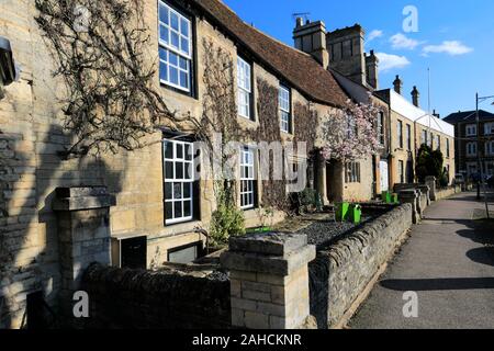 Street View de Higham Ferrers ville, Northamptonshire, England, UK Banque D'Images