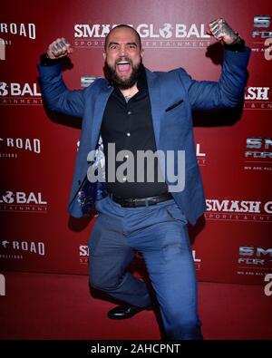 HOLLYWOOD, CA - 19 DÉCEMBRE : Taylor Ramsdell arrive pour le mondial SMASH IX Fight Night le 19 décembre 2019 2019 à Hollywood en Californie. (Photo Banque D'Images