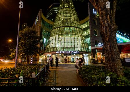 Centre Commercial, Orchard Road, de nuit, à Singapour Banque D'Images