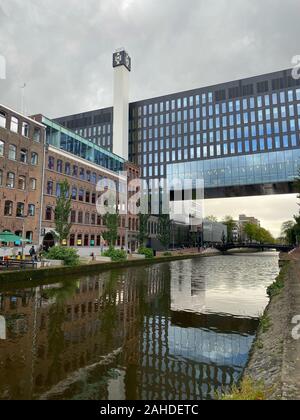 Amsterdam, Pays-Bas - Octobre 2,2019 : l'Université d'Amsterdam est une université publique. C'est l'un des deux grands, la recherche financée par l'universi Banque D'Images