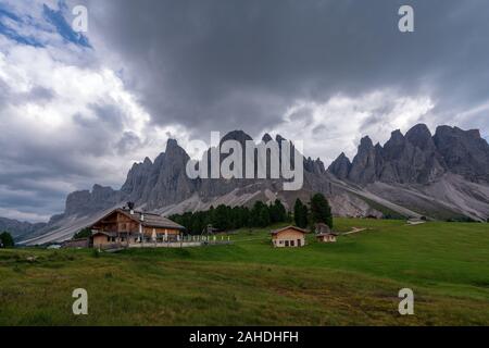 Vue de l'Geisler, Dolomites. Banque D'Images