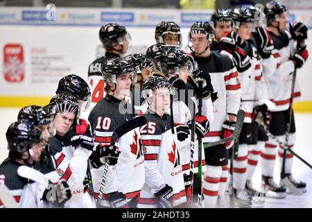 Ostrava, République tchèque. 28 Dec, 2019. Les joueurs du Canada après le championnat mondial junior 2020 Championnat du Monde de Hockey sur glace match du groupe B entre la Russie et le Canada, à Ostrava, en République tchèque, le 28 décembre 2019. Photo : CTK Jaroslav Ozana/Photo/Alamy Live News Banque D'Images