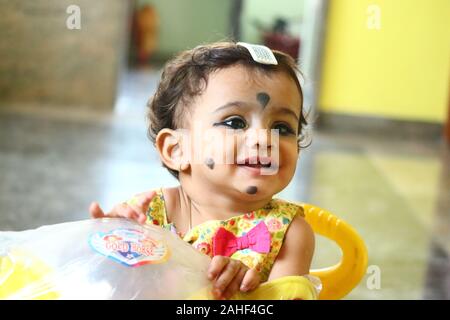 Portrait of a mixed race baby boy. vire , seervi Banque D'Images