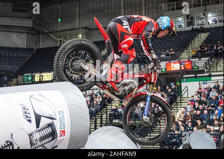 SHEFFIELD, ANGLETERRE - 28 DÉCEMBRE : Jack, UK (GasGas) sur l'article 3 lors de la 25e anniversaire à l'essai Sheffield Indoor Arena Sheffield, FlyDSA le samedi 28 décembre 2019. (Crédit : Ian Charles | MI News) Credit : MI News & Sport /Alamy Live News Banque D'Images