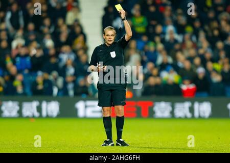 West Bromwich, West Midlands, Royaume-Uni. 29 décembre 2019 ; The Hawthorns, West Bromwich, West Midlands, England ; championnat de football anglais, West Bromwich Albion contre Middlesbrough ; arbitre Geoff Eltringham - strictement usage éditorial uniquement. Pas d'utilisation non autorisée avec l'audio, vidéo, données, listes de luminaire, club ou la Ligue de logos ou services 'live'. En ligne De-match utilisation limitée à 120 images, aucune émulation. Aucune utilisation de pari, de jeux ou d'un club ou la ligue/player Crédit : publications Plus Sport Action Images/Alamy Live News Banque D'Images