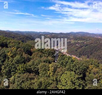 Collines de Samobor avec drone Banque D'Images