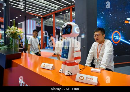 SHENZHEN, CHINE - circa 2019, novembre : Ping un stand au Salon chinois des technologies de 2019 à Shenzhen Convention & Exhibition Centre. Banque D'Images